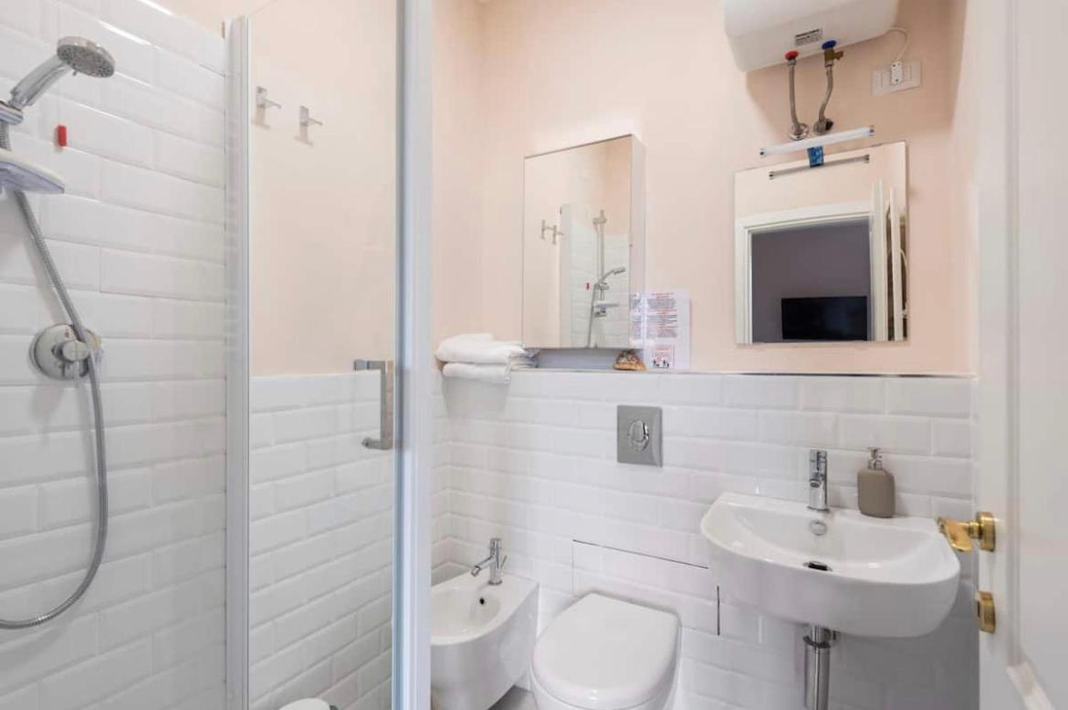 Roma Private Rooms מראה חיצוני תמונה