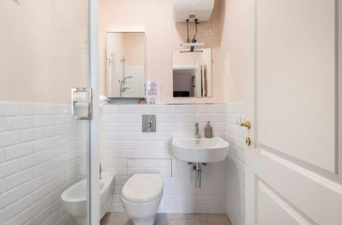 Roma Private Rooms מראה חיצוני תמונה